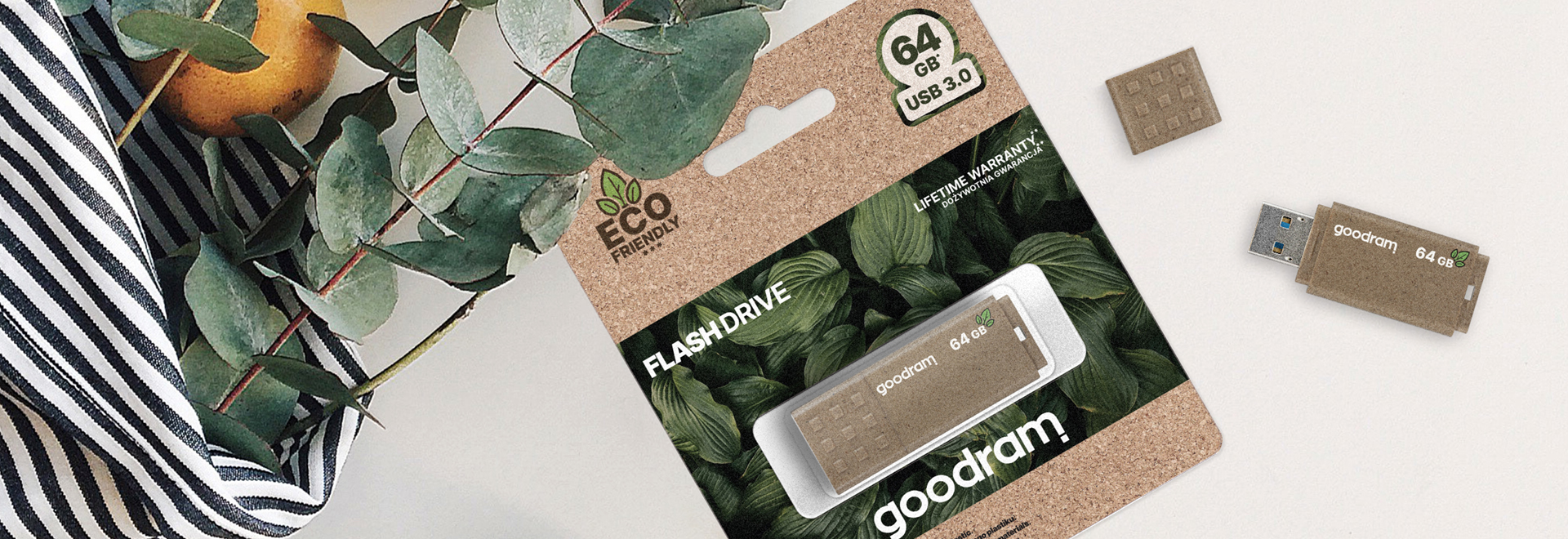UME ECO FRIENDLY flash drive in retail packaging