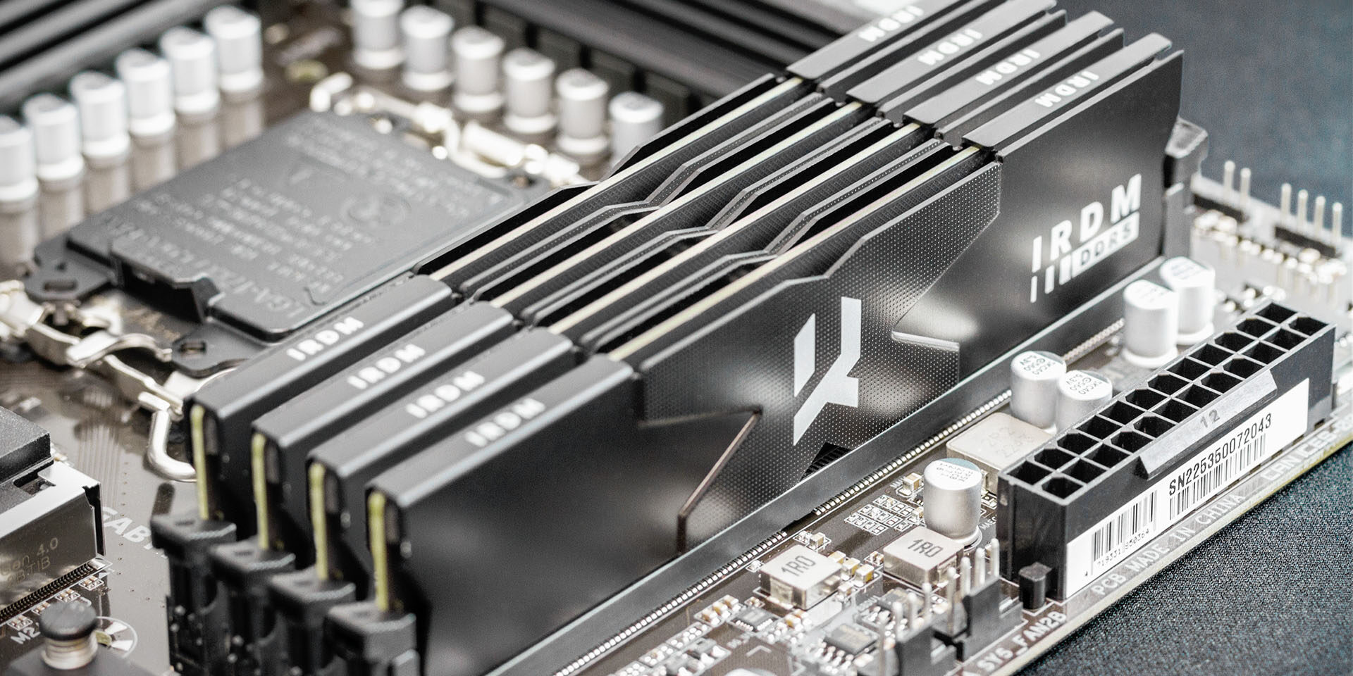 DDR3, DDR4 et DDR5 : Guide Pratique des Mémoires RAM pour Serveurs